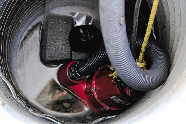 Cost of Submersible Sump Pump Service in Hendersonville